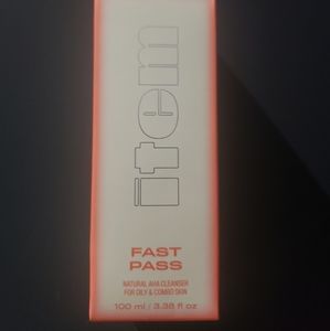 Fast Pass by Item Beauty
